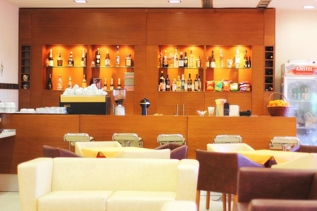 אלכסנדרופולי Thalassa Apart Hotel מראה חיצוני תמונה
